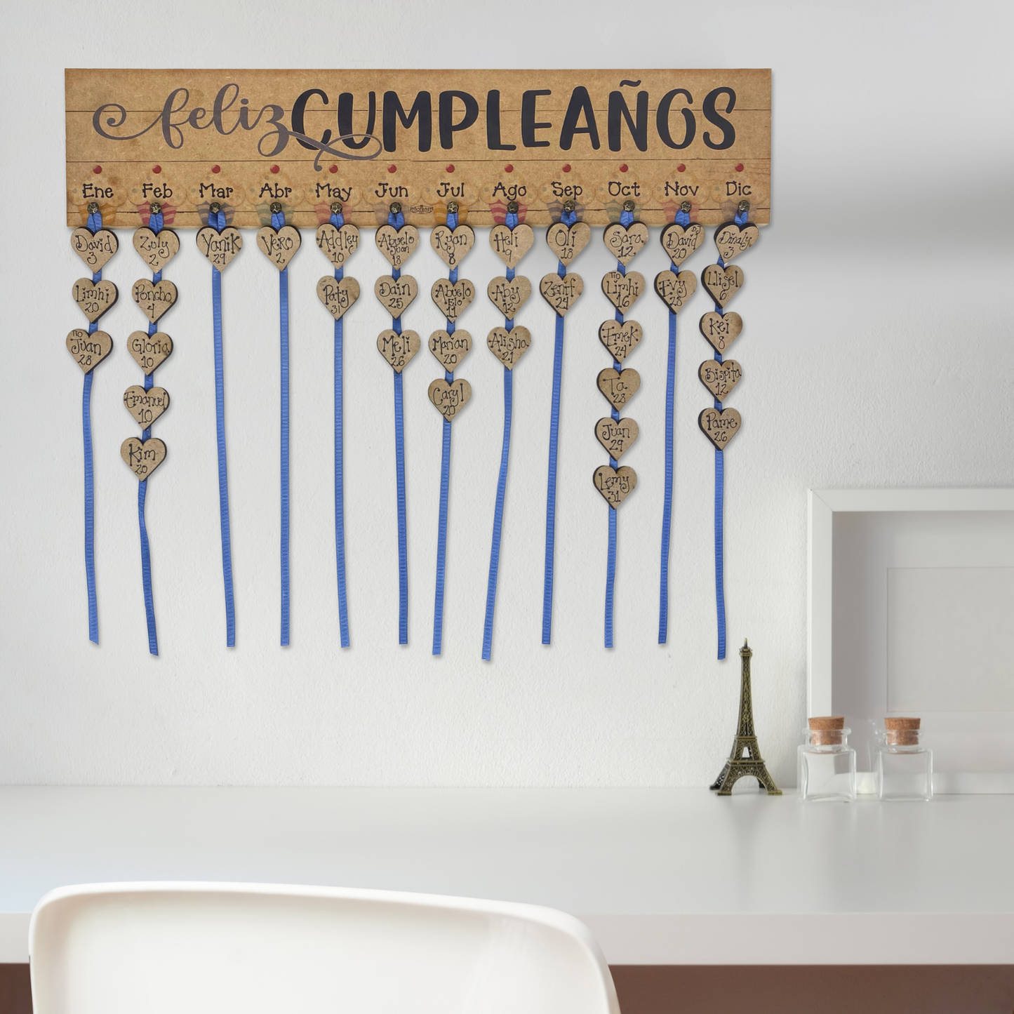Calendario de Cumpleaños Personalizado en Madera