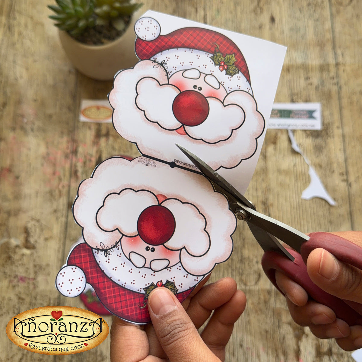 Imprimible Navideño Dulce Santa para Regalitos • Decoración Navideña para Dulces y Paletas